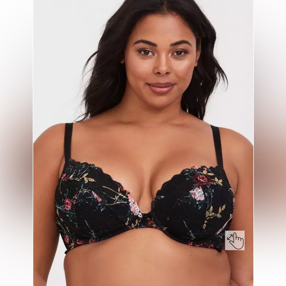Floral Black Floral Push-Up Plunge Bra